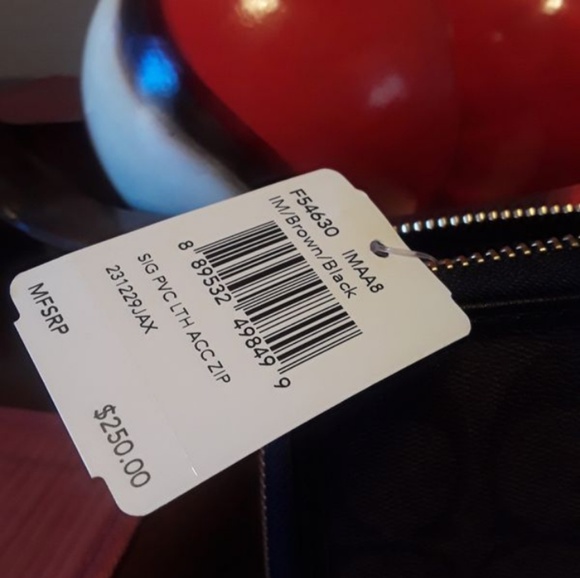 Authentic Coach Wallet - Picture 2 of 3